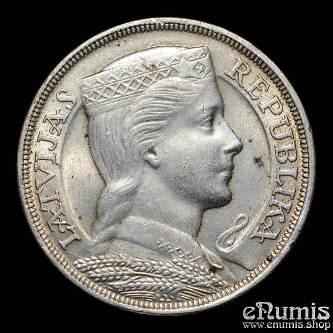 Latvia, 5 Lati 1932, silver, better year, UNC